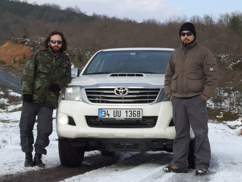 2012-hilux-4x2-manuel-winter-road-test-13