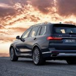 1540550609_BMW_X7_3