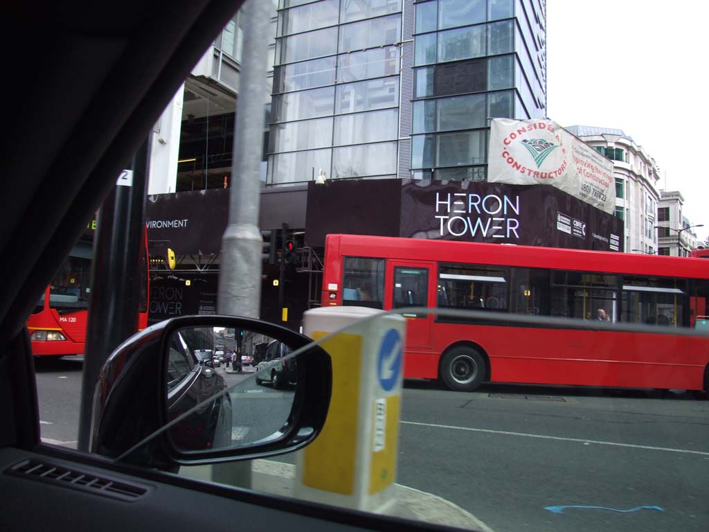 Nissan_GTR_TEST_Black_Edition_London_Umut_Ozgur_Sunay_Automobile_Magazine