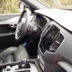 test-volvo-xc-90-kokpit