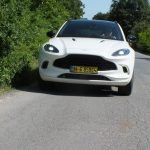 aston_martin_dbx_suv_test (160)
