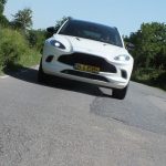 aston_martin_dbx_suv_test (162)