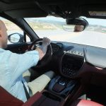 aston_martin_dbx_suv_test (22)