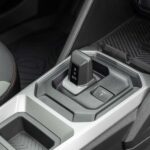 Original-5240-all-new-dacia-duster-hybrid-140-extreme-interior-detail-6