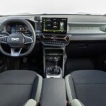 Original-5298-all-new-dacia-duster-tce-130-extreme-4×4-interior-5