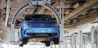Crisi Ev, Volkswagen ferma produzione in due stabilimenti