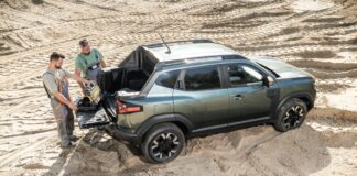 Dacia Duster diventa pick-up, solo in Romania