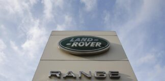 Sindacato Gb accusa, Jaguar scarica costi cyberattacco su operai