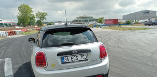 Test Driving: MINI COOPER S ELECTRIC - Automobile Magazine
