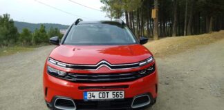 Test Driving: New Citroen C5 Aircross SUV ... - Automobile Magazine
