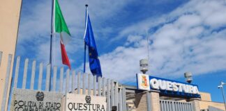 Truffa dello specchietto in autostrada, foglio di via da Ancona