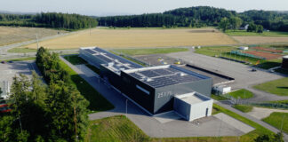 Mercedes-Benz inaugura il più moderno light testing centre dell'industria automobilistica