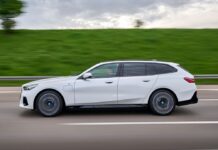 BMW-530e-Touring