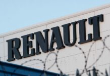 Ancora un cyberattacco in Gb, 'rubati dati a clienti Renault Uk'