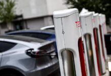 Auto elettriche, più km con una ricarica grazie al silicio Auto elettriche, più km con una ricarica grazie al silicio