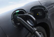 Bonus auto, si parte: quasi 600 milioni per le elettriche