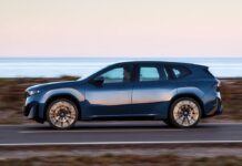 BMW-iX3-2025