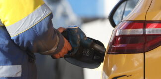 Codacons, da riallineamento accise danni ad automobilisti