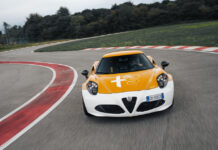 Consegnata l'Alfa Romeo 4C Collezione GT "Nicola Larini"