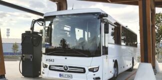 Daimer-E-Bus-Schnellladestation