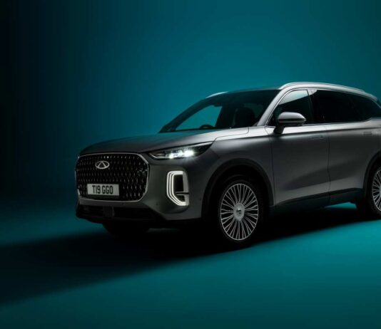 El CHERY TIGGO 9 CSH es una pasada y es la base del EBRO S900