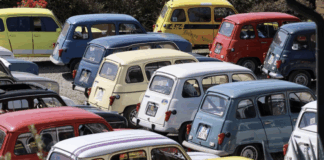 Italian Renault 4 Festival: raduno record a Casole d'Elsa