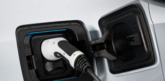 BMW-i3-Ladeanschluss