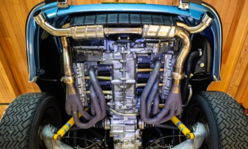 erry Seinfeld's RUF-modified 1971 Porsche 911s coupe underside view of suspension, exhaust, and transmission.
