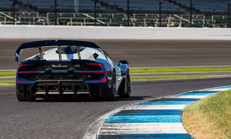 Hot laps at the Indianapolis Motor Speedway in a Maserati MCXtrema.