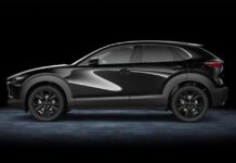 Mazda 'festeggia' Halloween e offre la vernice nera metallizzata Mazda 'festeggia' Halloween e offre la vernice nera metallizzata