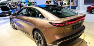 Mazda Avrupa, EV sahipleri için bağlantılı hizmetlerini genişletiyor