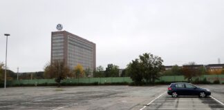 Media: problemi con i semiconduttori, Vw fermerà la produzione