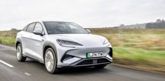 PHEV sales fell to its low level in China PHEV sales fell to its low level in China