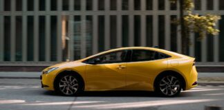 Toyota-Prius-Plug-in-Hybrid