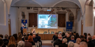 Premiato impegno Iveco nei sistemi propulsivi multi-energia