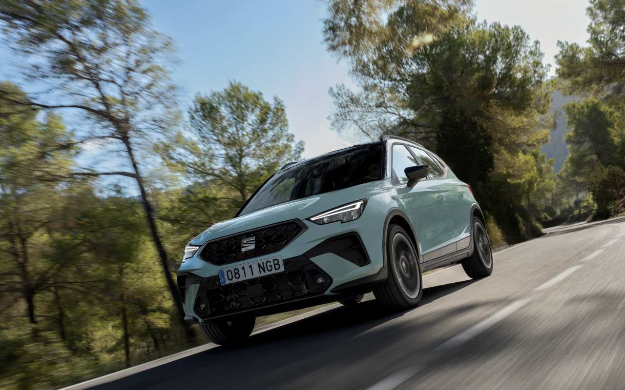 SEAT presenta el nuevo Arona 2025: más diseño, más carácter