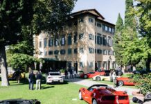 Sfilata e concorso supercar a Firenze, da Ferrari a Bugatti