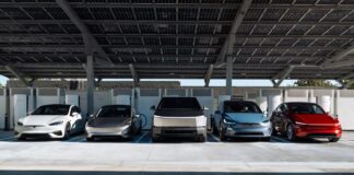 Tesla-Elektroautos-laden-2025