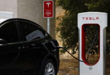 Tesla, vendite trimestre +7%, record 497mila auto consegnate