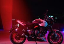 Trident 800 allarga la gamma roadster di Triumph Trident 800 allarga la gamma roadster di Triumph