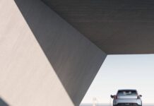 Volvo Cars annuncia ricarica gratis in Svezia per un anno