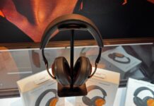 These new McLaren x Bowers & Wilkins Px8 S2 headphones feel as premium as they look These new McLaren x Bowers & Wilkins Px8 S2 headphones feel as premium as they look