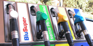 A ottobre vendite benzina +4,3%, sui massimi da 2010