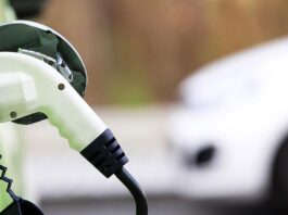 Auto elettriche, Italia supera soglia 70.000 punti ricarica