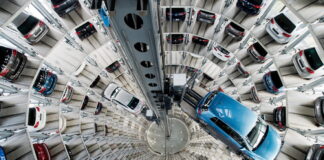 Auto elettriche, droni e strade smart. La mobilità italiana diventa green