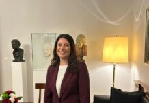 Daniela Cavallo, immigrati servono, hanno costruito Volkswagen Daniela Cavallo, immigrati servono, hanno costruito Volkswagen