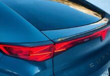 Dudenhöffer-Analyse zeigt deutlichen Preisrückgang bei E-Autos Cupra-Tavascan-Heck