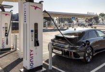 Elektrikli otomobiller, içten yanmalı motorların yakıt ikmali yaptığı kadar hızlı şarj edilmeli
