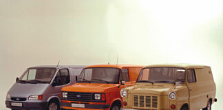 Ford Transit 60 yaşına giriyor ve giderek daha yeşil ve dijital hale geliyor
