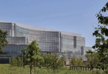 Ford inaugura ‘The Hub’, nuovo quartier generale a Dearborn Ford inaugura 'The Hub', nuovo quartier generale a Dearborn